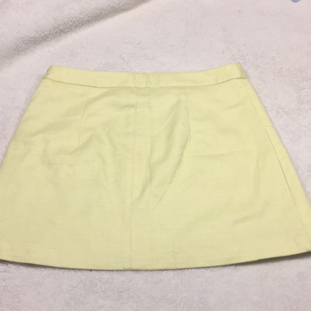 mini skirt